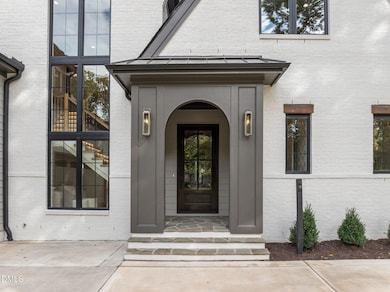 708 Catawba St, Raleigh, NC 27609 - photo 4