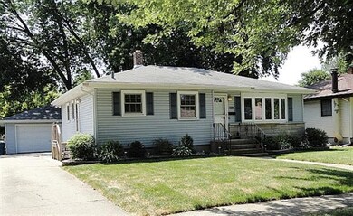 9012 Pettit Dr, Highland, IN 46322 - photo 2