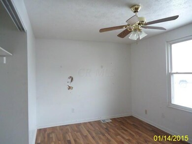 826 Orchard Glen Ct, Columbus, OH 43228 - photo 5