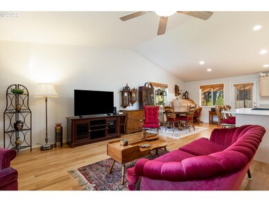 5710 NE 55th Cir, Vancouver, WA 98661 - photo 7