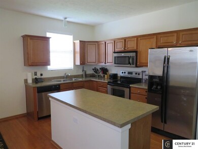 2404 S Mineral Dr, Papillion, NE 68046 - photo 7