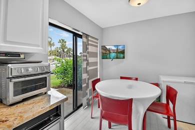 8 Stratford Dr E unit C, Boynton Beach, FL 33436 - photo 7