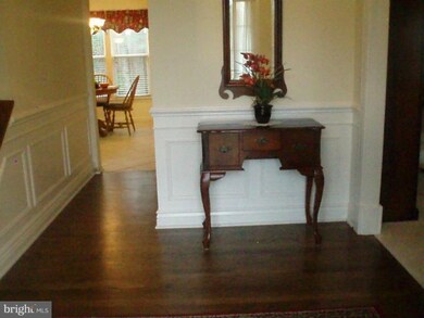 15000 Woodglen Ct, Dumfries, VA 22025 - photo 6