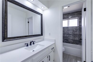 2721 NW 115th St, Oklahoma City, OK 73120 - photo 7