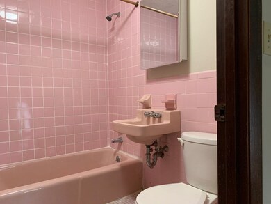 1 Dunns Hill Rd unit 6, Quincy, MA 02169 - photo 5