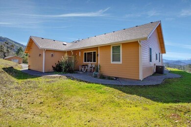 02-4699 Cloverlawn Drive-2