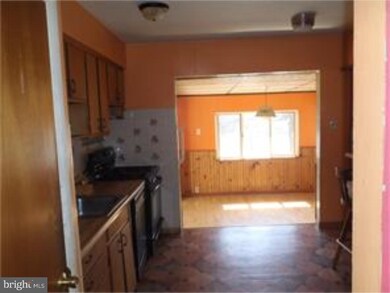 48 Cornell Ave, Gloucester City, NJ 08030 - photo 4