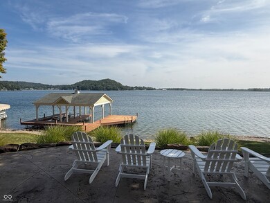 11490 W Maple Dr, Columbus, IN 47201 - photo 4