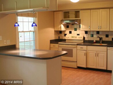 5640 Thelo Garth, Columbia, MD 21045 - photo 6