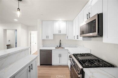 306 W Congress St, Colton, CA 92324 - photo 7