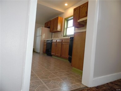 223 E Raspberry St, Bethlehem, PA 18018 - photo 7