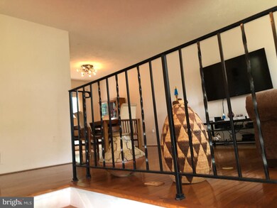 8700 Dunbar Ave, Hyattsville, MD 20785 - photo 7