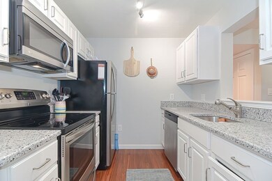 1706 Carriage Ln unit 1706, Taunton, MA 02780 - photo 4