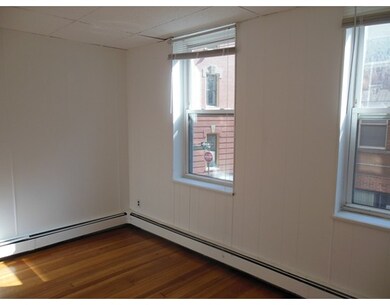 158 Salem St unit 1, Boston, MA 02113 - photo 3