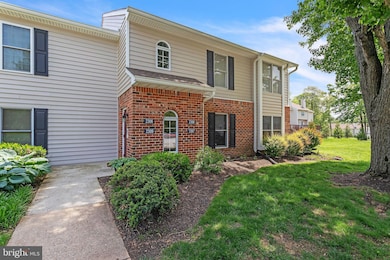 2307 Windfield Ct, Glen Mills, PA 19342 - photo 2