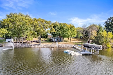 33190 Marmon St NE, Cambridge, MN 55008 - photo 3