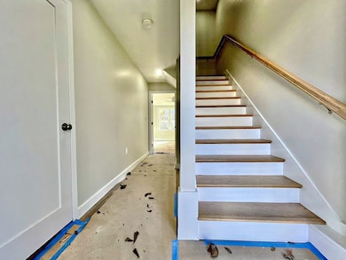 14 Dyer St unit 14, Rockland, MA 02370 - photo 2