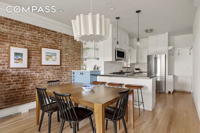 209 Clinton St unit 4L, Brooklyn, NY 11201 - photo 6