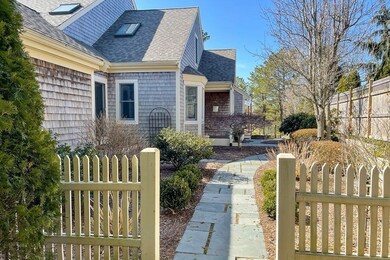 6 Martin Cir, Plymouth, MA 02360 - photo 2