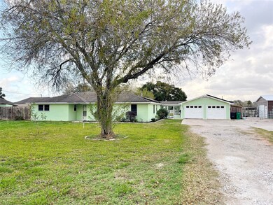 3734 County Road 181, Alvin, TX 77511 - photo 2