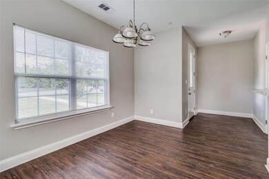 734 W Hanna St, Denison, TX 75020 - photo 3