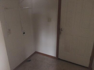 1232 bed 2