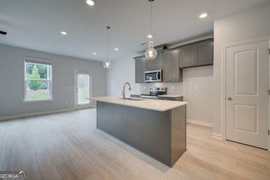 180 Abbotts Crossing Cir, Conyers, GA 30094 - photo 5