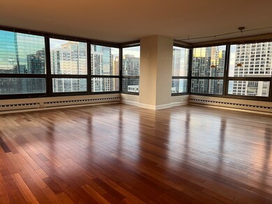 The Buckingham unit 3507, Chicago, IL 60601 - photo 6