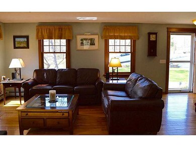110 Middle St, Attleboro, MA 02703 - photo 4