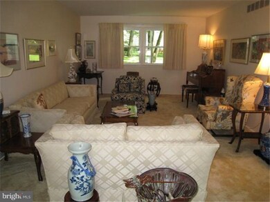 3212 Burn Brae Dr, Dresher, PA 19025 - photo 3