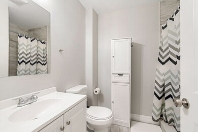 594 E 2nd St unit 1, Boston, MA 02127 - photo 6