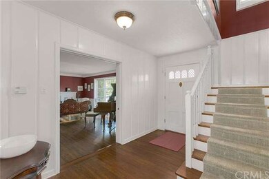 Entry to Living Room & Stairway 