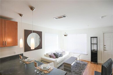 711 W 32nd St unit 107, Austin, TX 78705 - photo 5