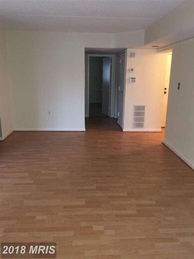 5758 Village Green Dr unit A, Alexandria, VA 22309 - photo 3