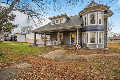 11 Michigan St, Oswego, KS 67356 - photo 4