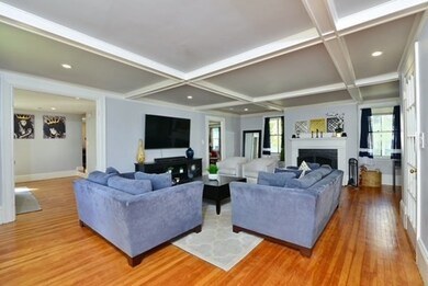 27 Summer St, Weymouth, MA 02188 - photo 4