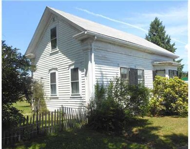 596 Putnam Pike, Greenville, RI 02828 - photo 3