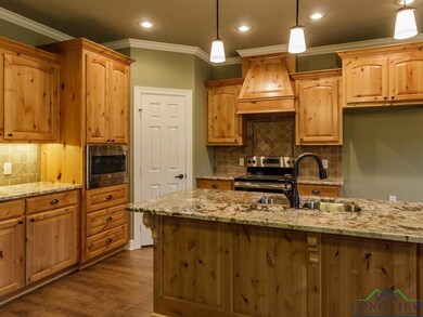 1608 Remington Ct, Kilgore, TX 75662 - photo 6