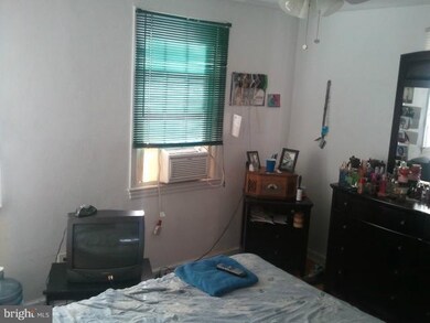 208 56th St NE, Washington, DC 20019 - photo 3