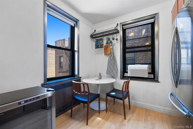 860 Grand Concourse unit 7N, Bronx, NY 10451 - photo 5