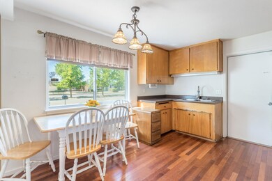 2284 Saturn Skyway, Redding, CA 96002 - photo 5