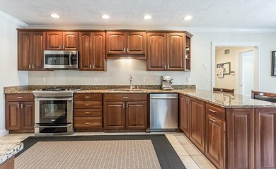 83 Country Way, South Dartmouth, MA 02748 - photo 6