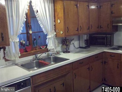 3186 Hanover Pike, Hanover, PA 17331 - photo 4