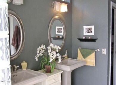BEAUTIFULLY UPGRADED MASTER BATH