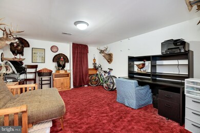 9308 Jarrett Ct, Montgomery Village, MD 20886 - photo 4