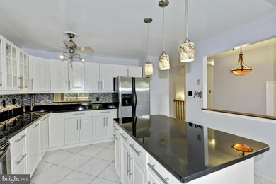 5961 Cedar Fern Ct, Columbia, MD 21044 - photo 5