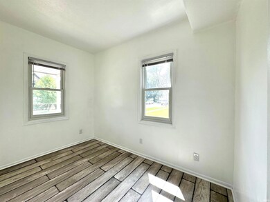 701 S 9th St, Elkhart, IN 46516 - photo 5