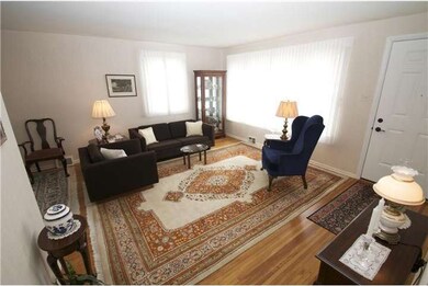 301 Spruce Rd, Flourtown, PA 19031 - photo 7