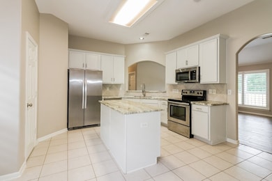 12103 Lakewood Villa Dr, Tomball, TX 77377 - photo 5