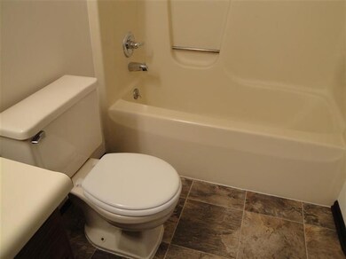 6489 Riverdale Rd, Whitmore Lake, MI 48189 - photo 7